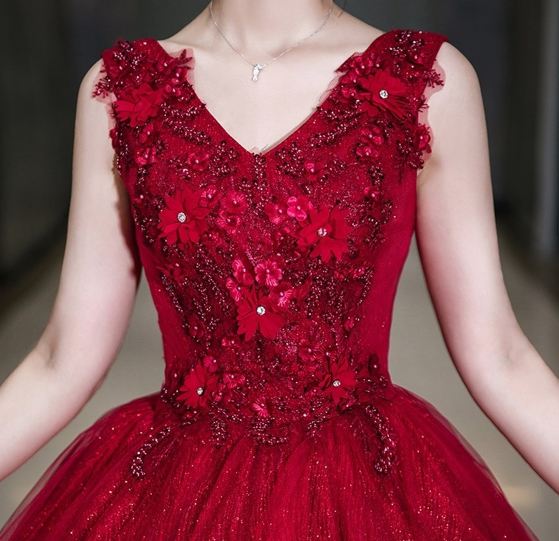 Madrinha Marsala Vestido Na Cor Marsala Curto Com Brilho Vestido