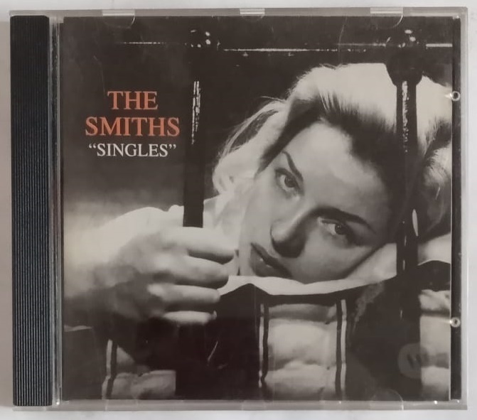 CD THE SMITHS 1995 Singles (Importado UK) - Antiguidades CASA DO VELHO